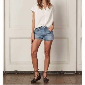 Boyish rigid “Cody” shorts